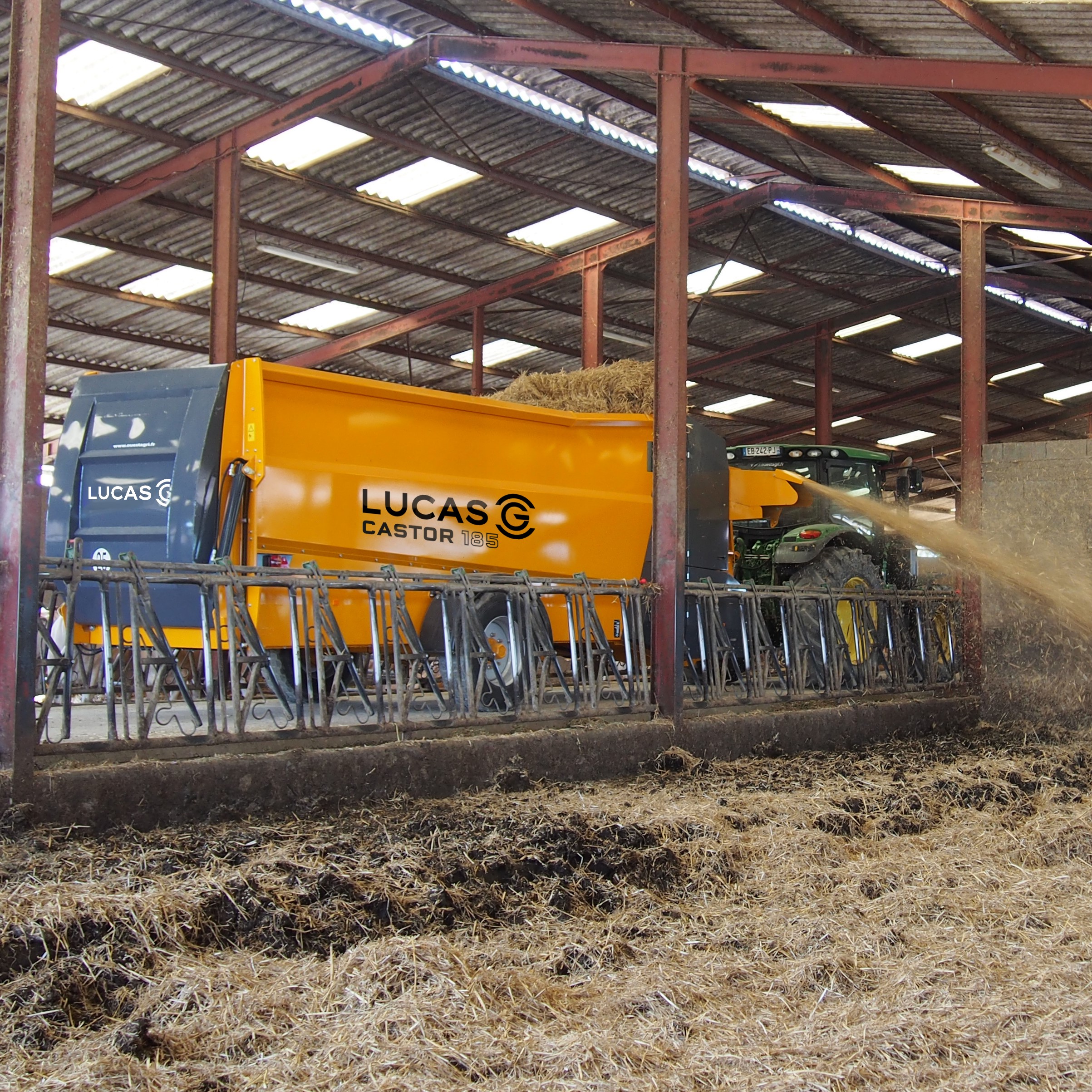 Straw bedding